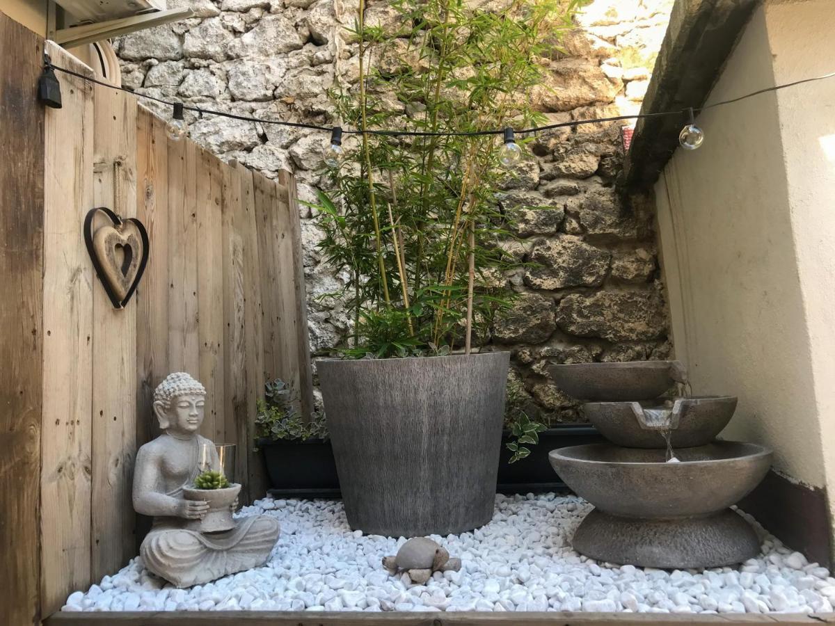 Апартаменты Le Patio De Provence En Avignon - Hypercentre, Clim, Wifi, Calme Экстерьер фото